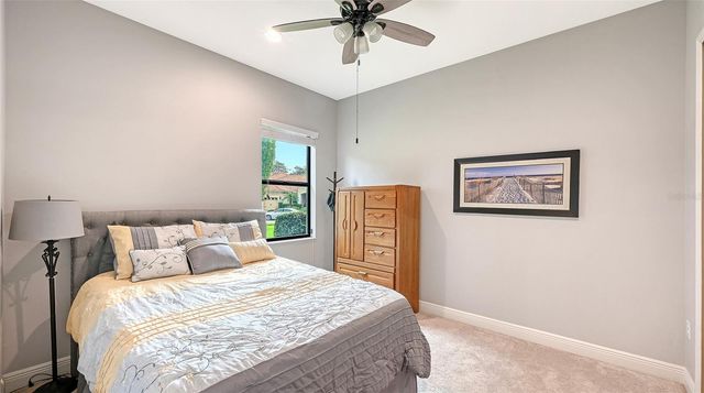8215 LARKSPUR CIRCLE, Sarasota, FL 34241
