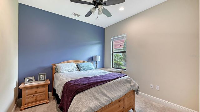 8215 LARKSPUR CIRCLE, Sarasota, FL 34241