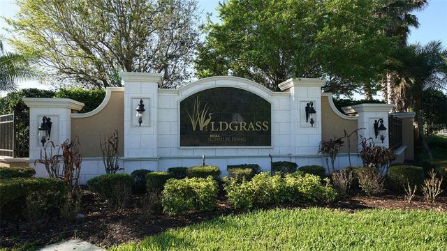 8215 LARKSPUR CIRCLE, Sarasota, FL 34241