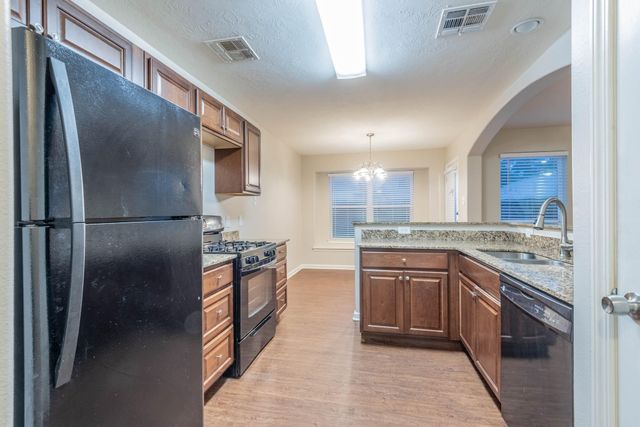 2607 Kiplands Way Drive, Houston, TX 77014