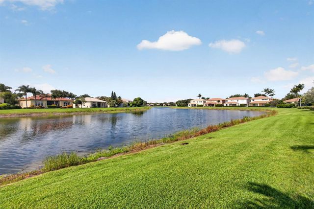 144 Sedona Way, Palm Beach Gardens, FL 33418