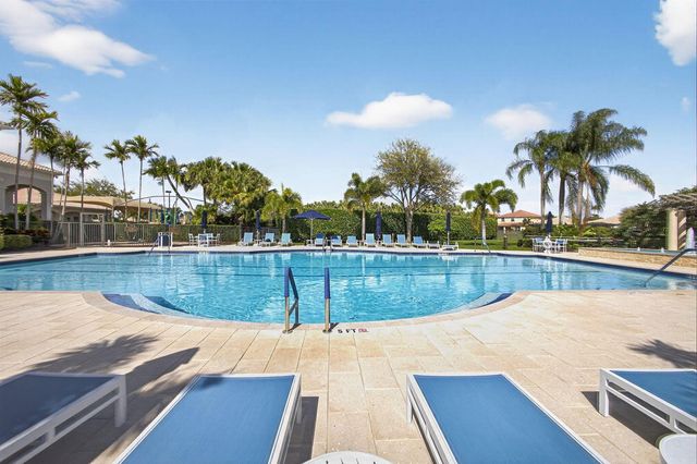 144 Sedona Way, Palm Beach Gardens, FL 33418