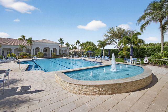 144 Sedona Way, Palm Beach Gardens, FL 33418