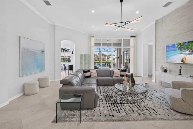 144 Sedona Way, Palm Beach Gardens, FL 33418