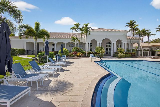 144 Sedona Way, Palm Beach Gardens, FL 33418