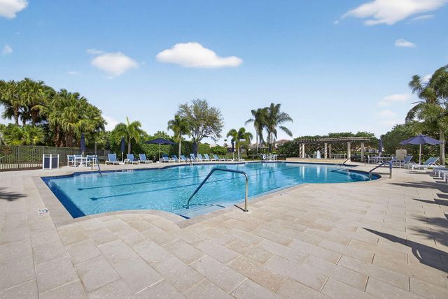 144 Sedona Way, Palm Beach Gardens, FL 33418
