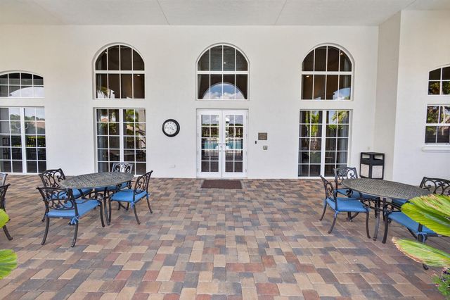 144 Sedona Way, Palm Beach Gardens, FL 33418