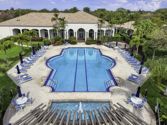 144 Sedona Way, Palm Beach Gardens, FL 33418