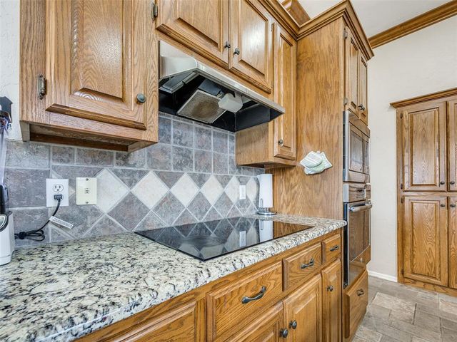 8204 NW 64th Terrace, Oklahoma City, OK 73132