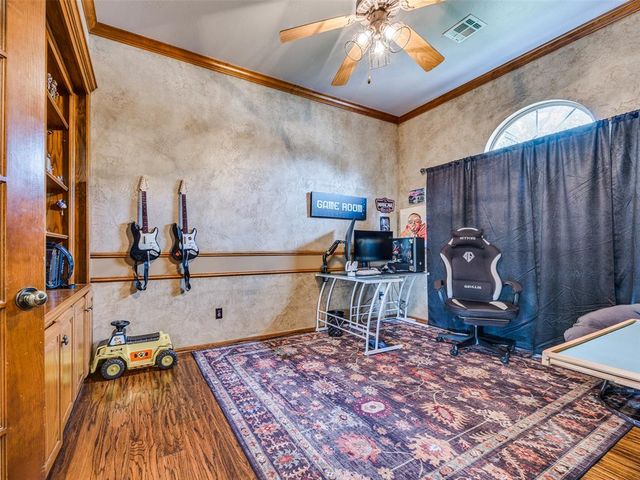 8204 NW 64th Terrace, Oklahoma City, OK 73132