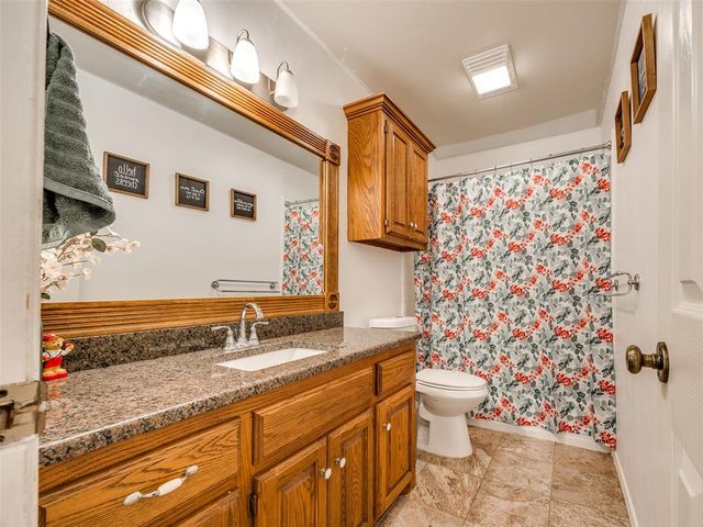 8204 NW 64th Terrace, Oklahoma City, OK 73132
