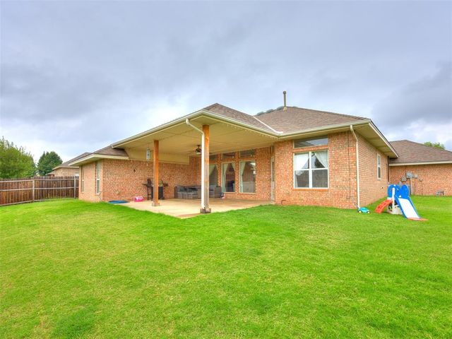 8204 NW 64th Terrace, Oklahoma City, OK 73132
