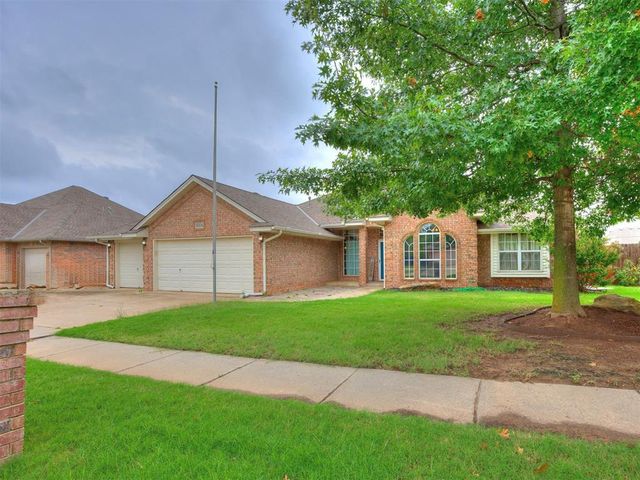 8204 NW 64th Terrace, Oklahoma City, OK 73132