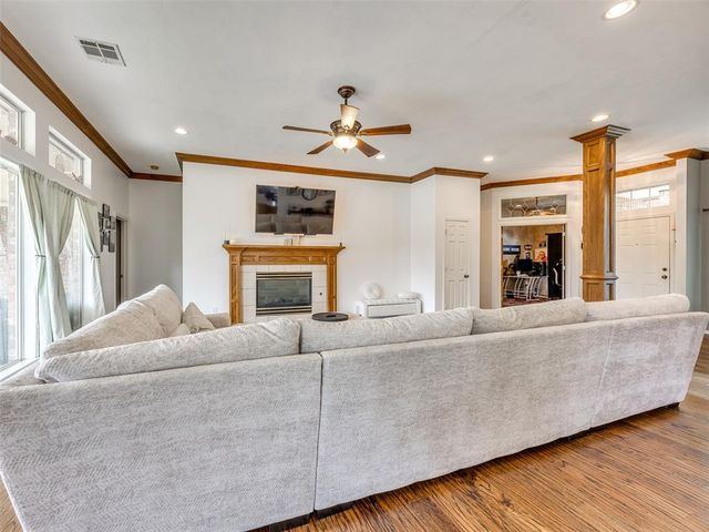 8204 NW 64th Terrace, Oklahoma City, OK 73132