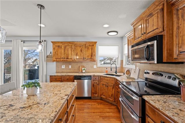 1716 NW Nicholas Drive, Grain Valley, MO 64029