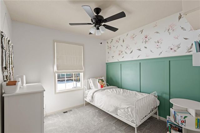 1716 NW Nicholas Drive, Grain Valley, MO 64029