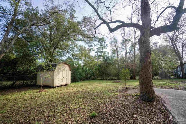 409 Frisco Rd, Pensacola, FL 32507