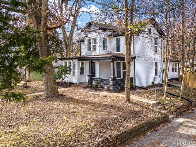 215 Clay Street, Edwardsville, IL 62025