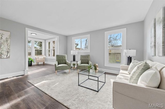 215 Clay Street, Edwardsville, IL 62025