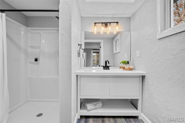 215 Clay Street, Edwardsville, IL 62025