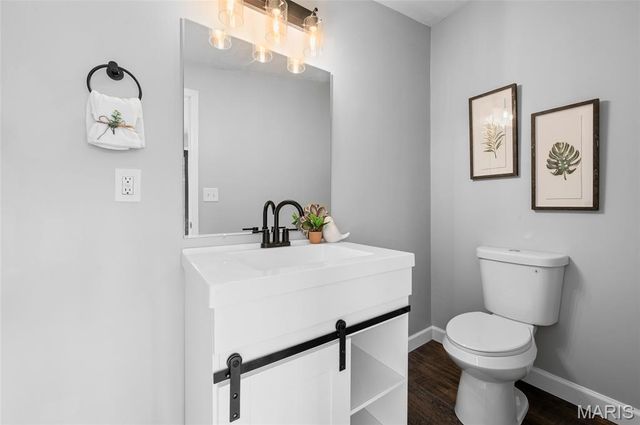 215 Clay Street, Edwardsville, IL 62025