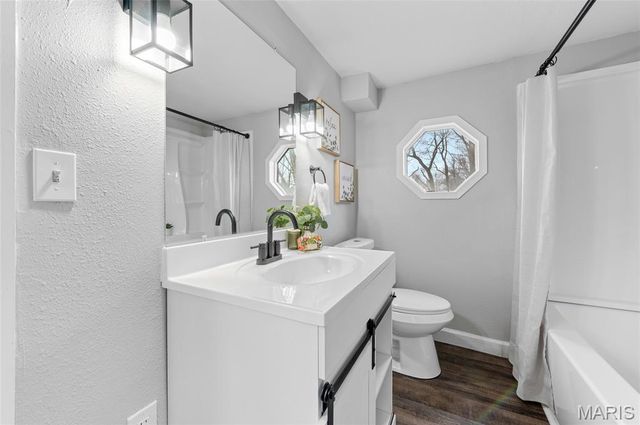 215 Clay Street, Edwardsville, IL 62025