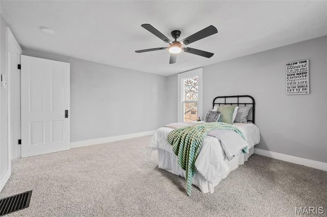 215 Clay Street, Edwardsville, IL 62025