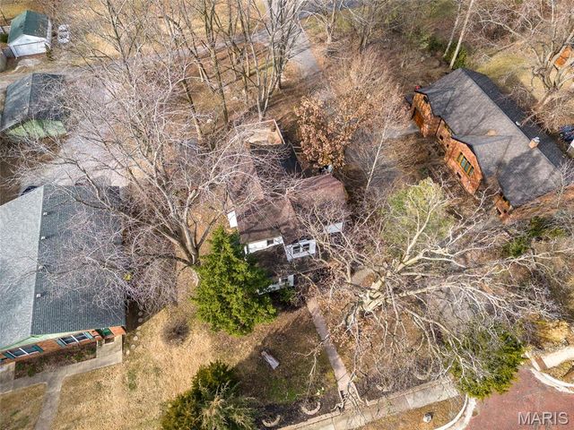 215 Clay Street, Edwardsville, IL 62025