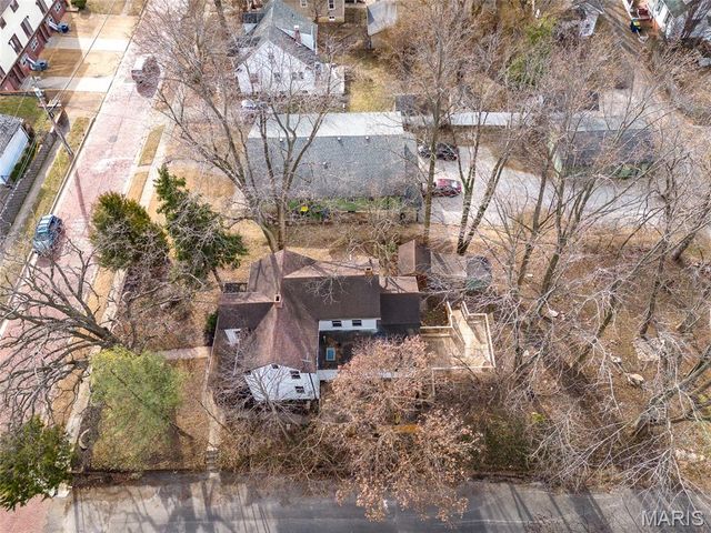 215 Clay Street, Edwardsville, IL 62025