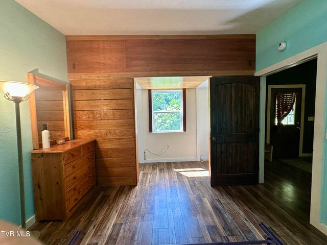 8777 Roan Creek Road, Butler, TN 37640