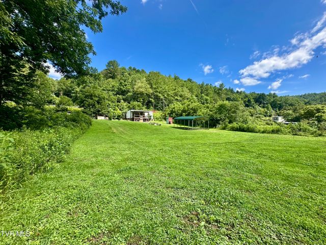 8777 Roan Creek Road, Butler, TN 37640