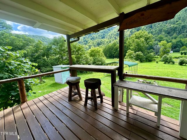 8777 Roan Creek Road, Butler, TN 37640