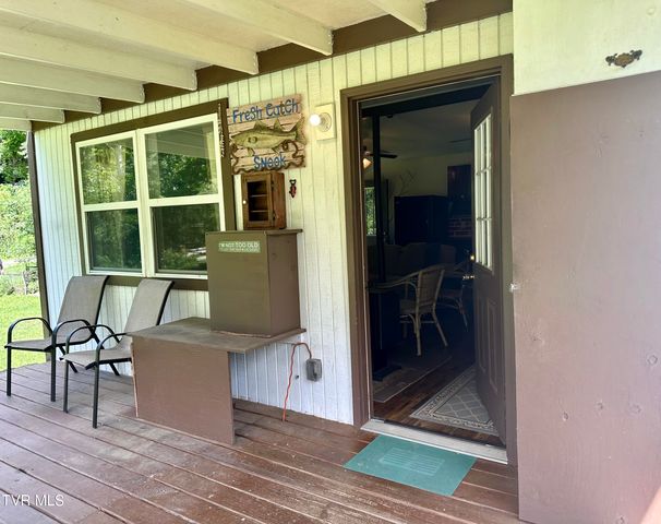 8777 Roan Creek Road, Butler, TN 37640