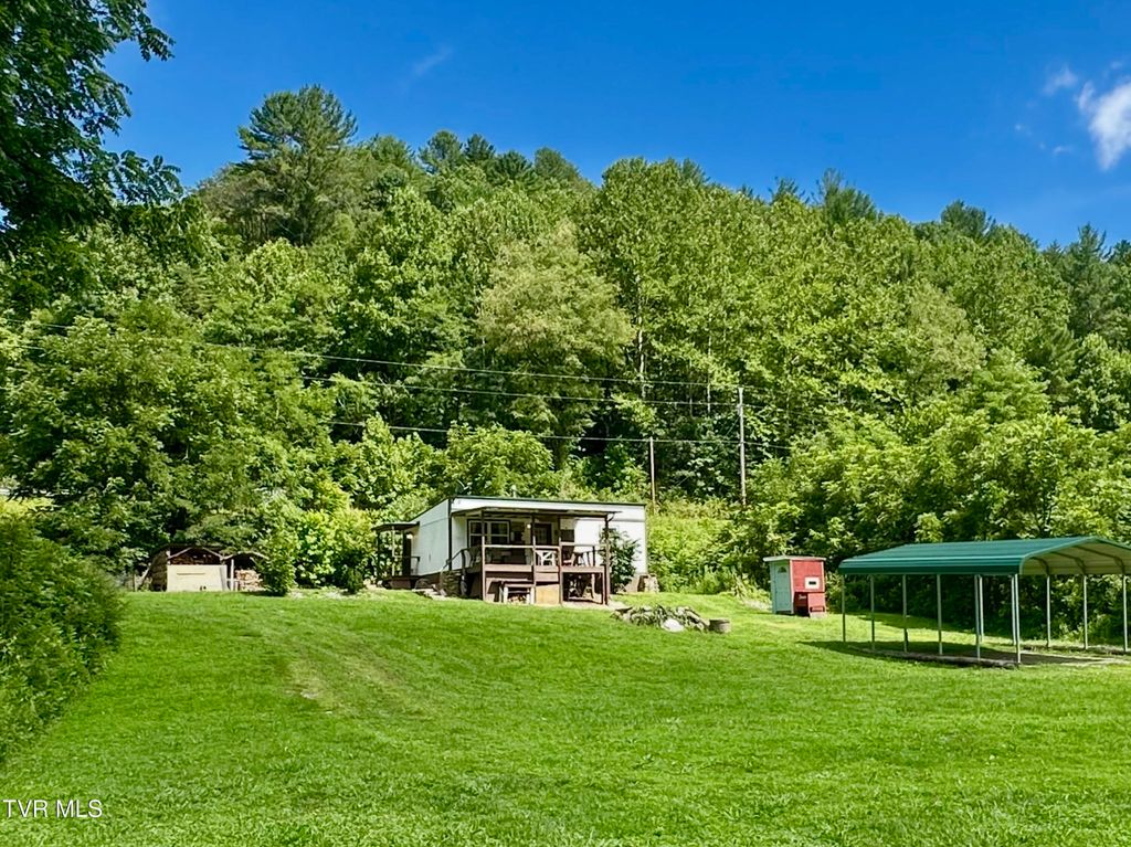 8777 Roan Creek Road, Butler, TN 37640