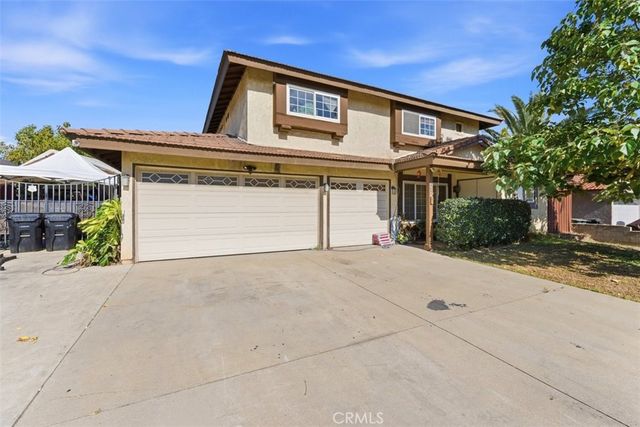 847 S Arrowhead, Rialto, CA 92376