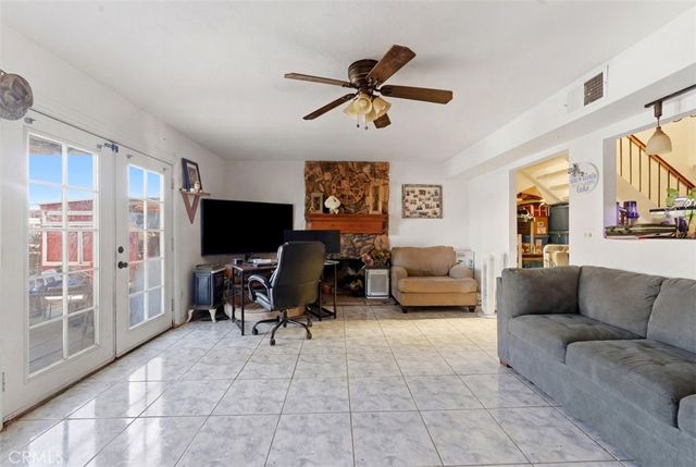 847 S Arrowhead, Rialto, CA 92376