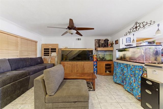 847 S Arrowhead, Rialto, CA 92376