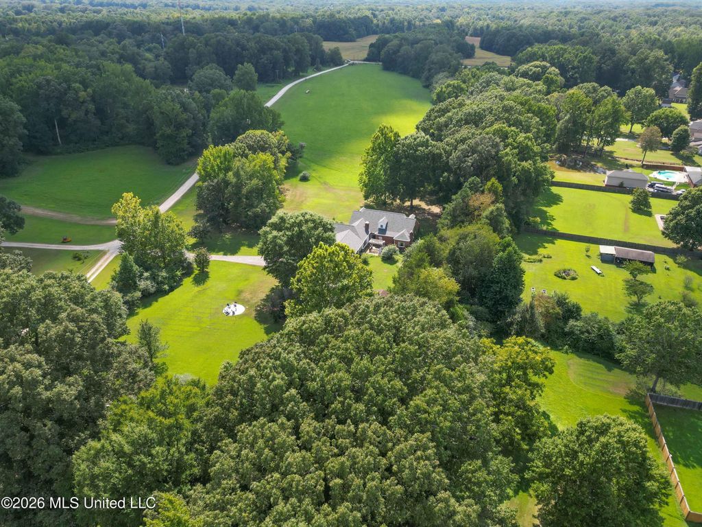147 Singing Trees Road, Byhalia, MS 38611 — photo 4