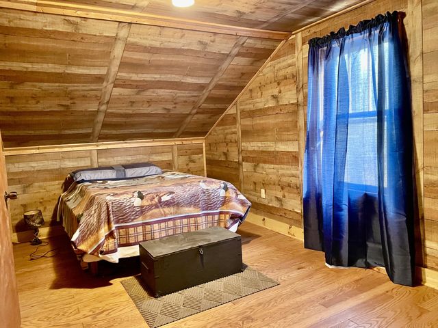 84 Granny Pratt Ln, Belvidere, TN 37306