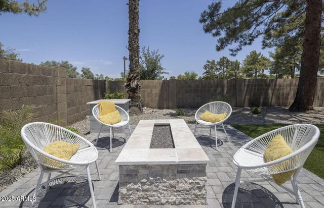 626 E PALOMINO Drive, Gilbert, AZ 85296
