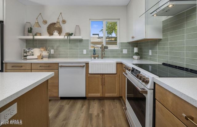 626 E PALOMINO Drive, Gilbert, AZ 85296