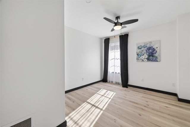 5515 Davids Bend Drive, Sugar Land, TX 77479