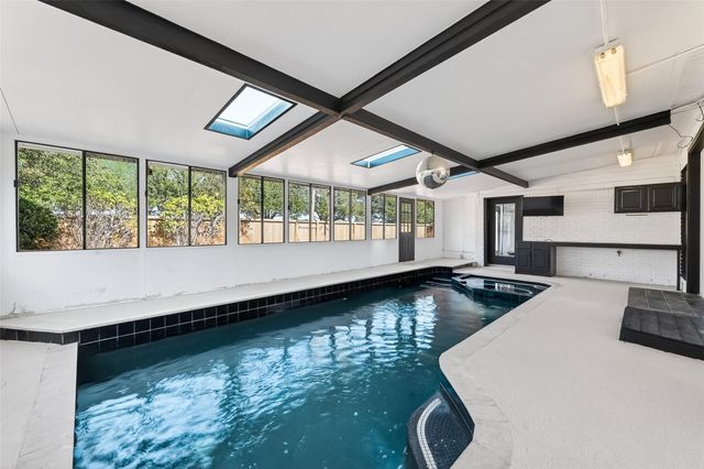 5515 Davids Bend Drive, Sugar Land, TX 77479