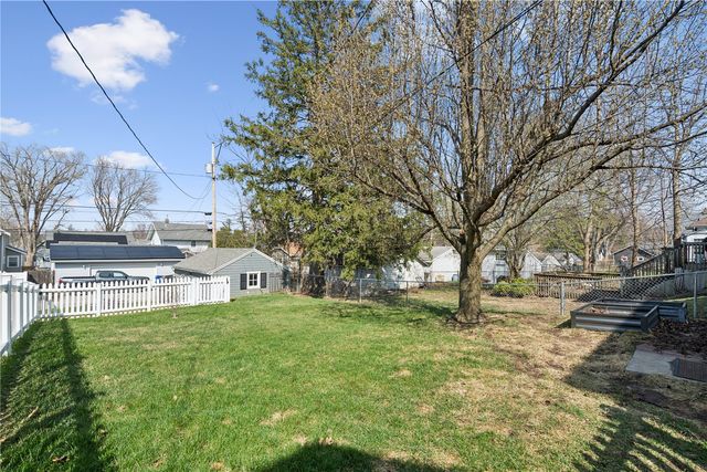 2026 Bever Avenue SE, Cedar Rapids, IA 52403