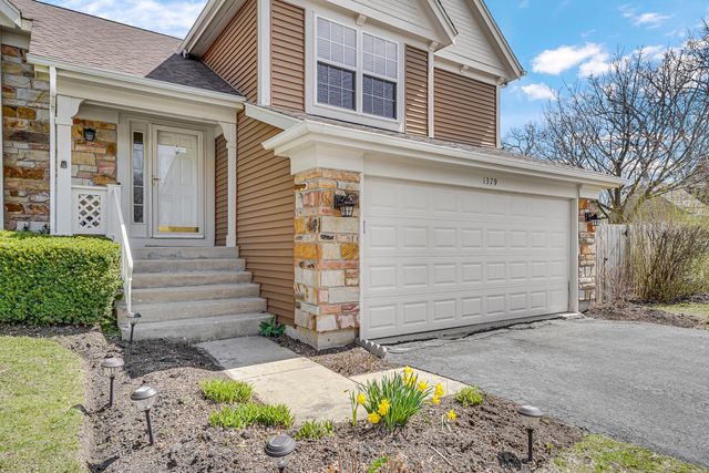 1379 Amherst Court, Grayslake, IL 60030