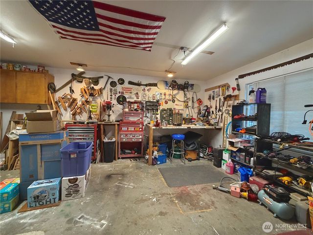 541 Fairchild Loop, Moses Lake, WA 98837