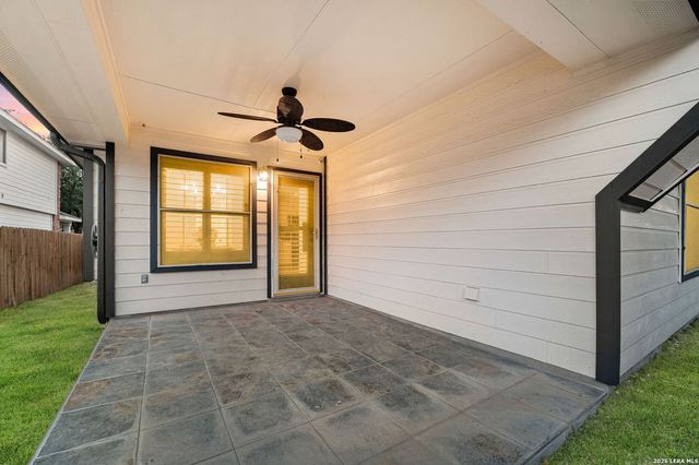 9403 Anderson Ct, Converse, TX 78109