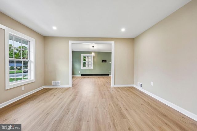 7200 VELLEX LN, Annandale, VA 22003