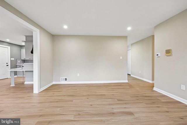 7200 VELLEX LN, Annandale, VA 22003
