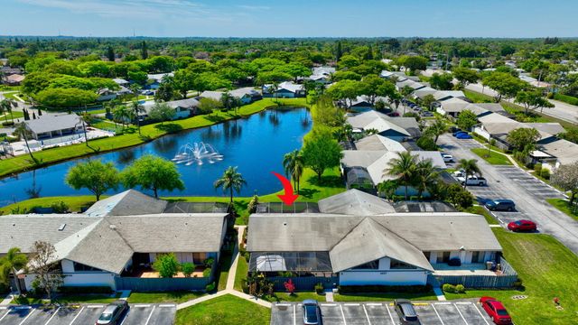 1057 Summit Trail Circle B, West Palm Beach, FL 33415